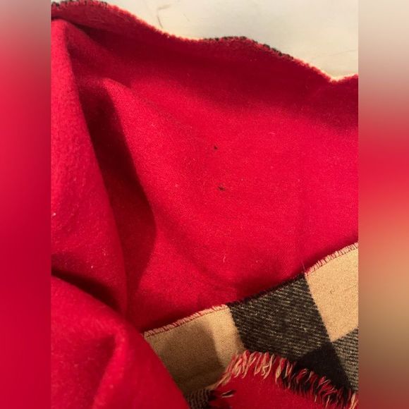 ❌SOLD❌BURBERRY Cashmere Reversible Giant Check Scarf - Picture 8 of 11